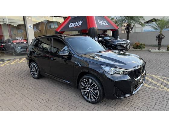 BMW X1 2.0 16V TURBO GASOLINA SDRIVE20I M SPORT STEPTRONIC BMW X1 2.0 16V TURBO GASOLINA SDRIVE20I M SPORT STEPTRONIC